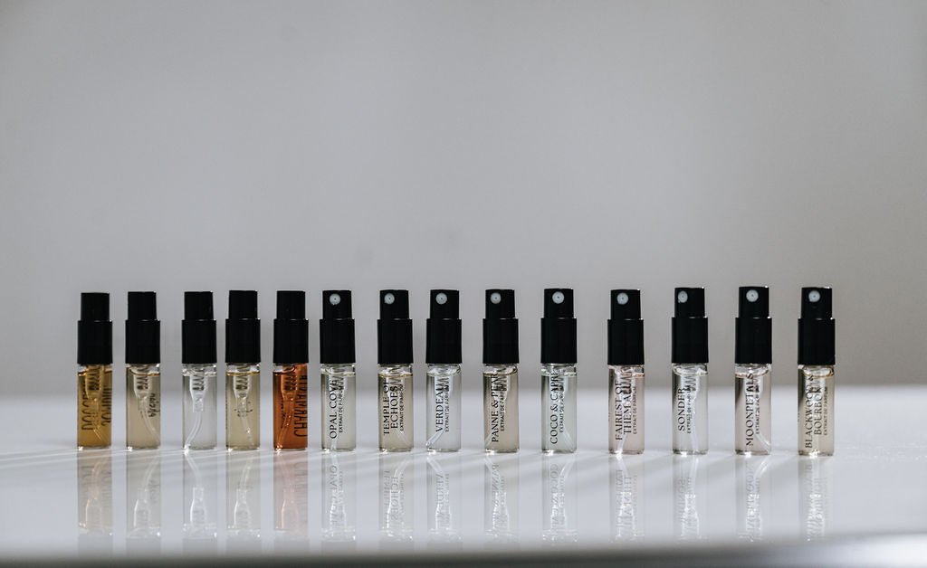 Lineage Collection 16 Full Perfume Tasting Discovery Set - elysian